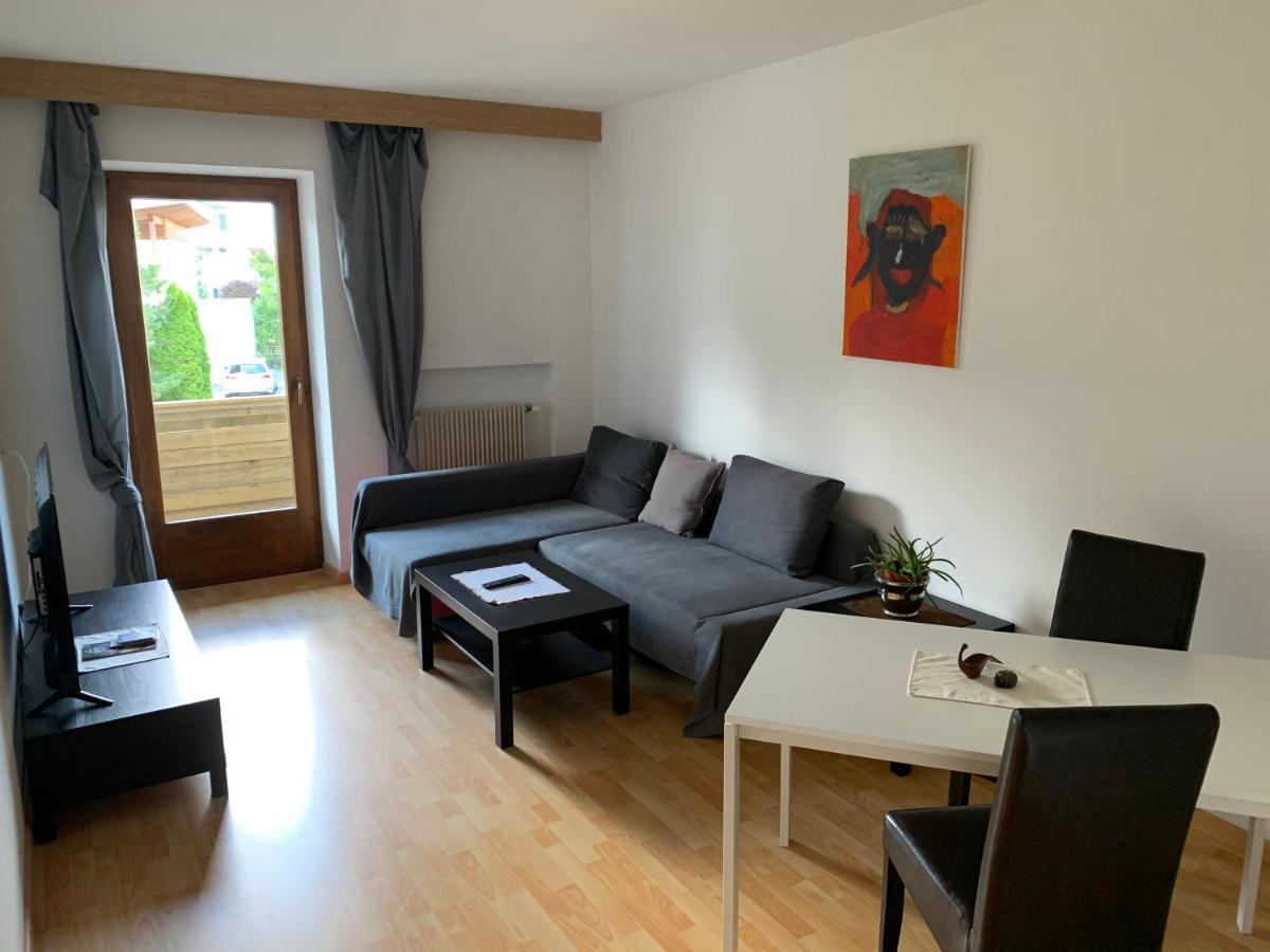 Appartments Hilber Brunico Exterior foto